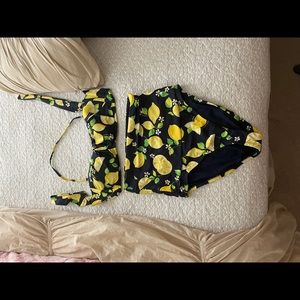 Trina tuck size 10 Worn twice